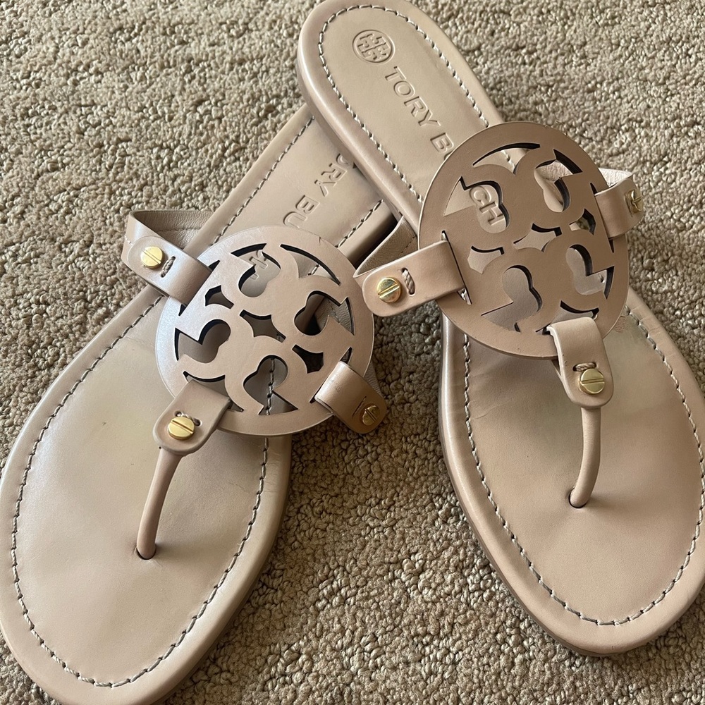 Tory Burch nude sandals size 9